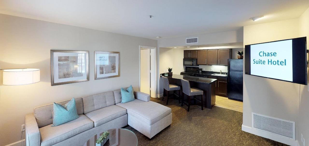 Chase Suites Brea-Fullerton - North Orange County Habitación foto